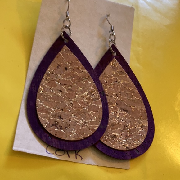 Handmade Genuine Cork Earrings - Picture 2 of 3